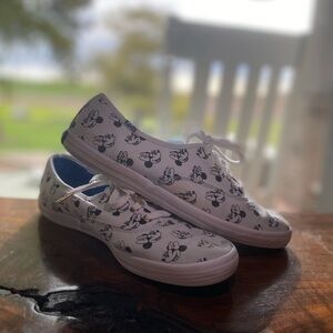Minnie Mouse Keds - 7.5 women’s